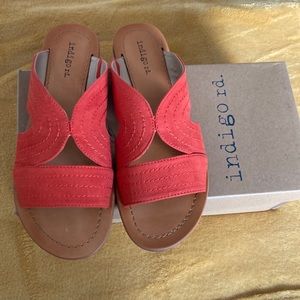 New women’s sandals burnt orange vintage design in 8M